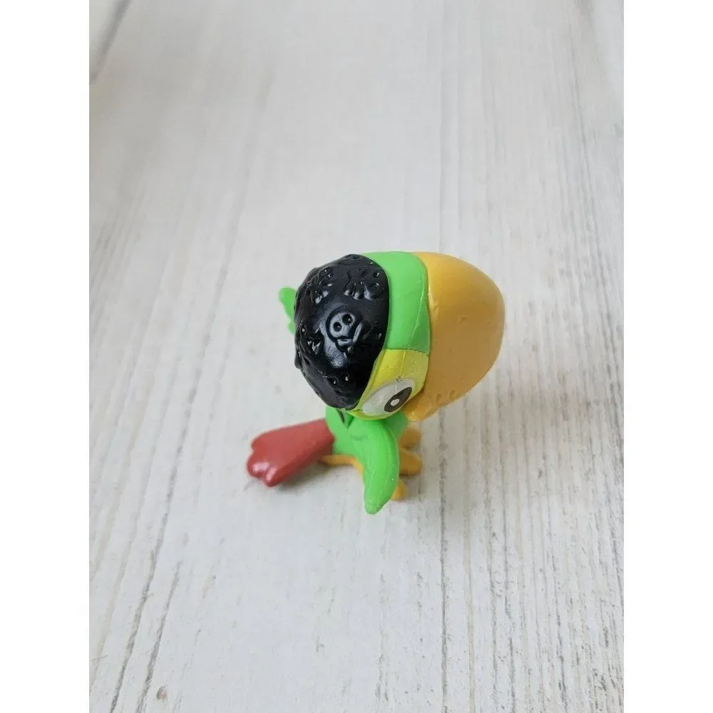 Skully parrot Neverland Pirates pet Disney Pixar toy figure‎